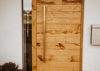 Tischlerei Schreinerei Holz Möbel Design modern Innenausstattung individuelle Maßanfertigung Massivholz Möbel Restauration Reparaturen Leben Natur Wärme Vintage klassisch Eifel Prüm Rheinland-Pfalz Deutschland Martin Grün Gerbholz