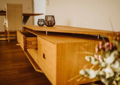 Tischlerei Schreinerei Holz Möbel Design modern Innenausstattung individuelle Maßanfertigung Massivholz Möbel Restauration Reparaturen Leben Natur Wärme Vintage klassisch Eifel Prüm Rheinland-Pfalz Deutschland Martin Grün Gerbholz